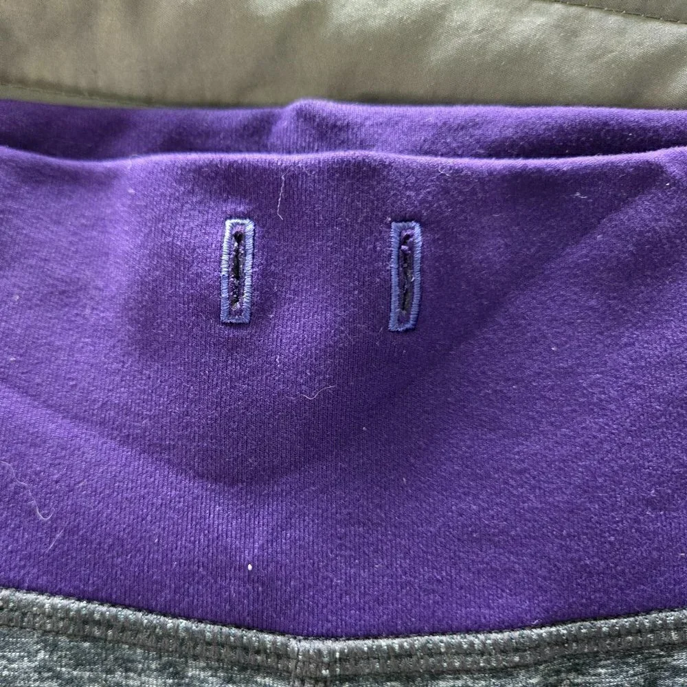 Lululemon Wide Leg Crop Yoga Pant - 4 Dark Heather grey/Purple